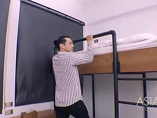 和Su Qing Ge在酒店的超火辣激情！