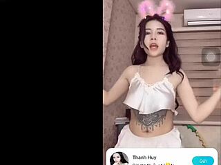 Nhảy xong rồi chịch mấy anh ơi thèm cu quái thiệt