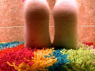 Keeani's Slutty Little 18+ Socks!