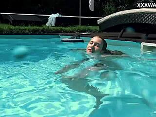 Ivi Rein Spends Time Underwater