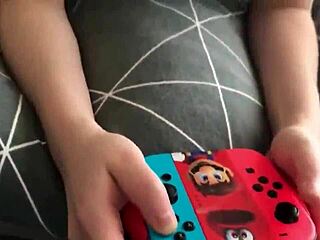 Asian gamer girl's sexy tease on Explorantuube