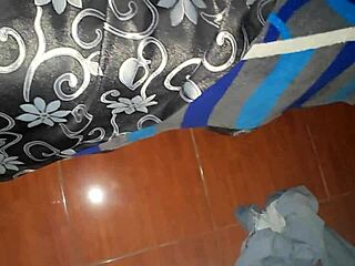 Amateur couple has fun during their business trip