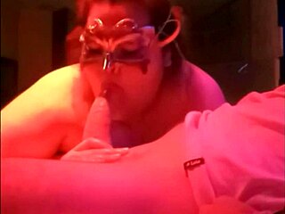 encuentro con seguidora luli morbosa y puta se luce chupando pija y envia mesaje a todos los chicos de la pagina