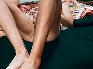 Young woman enjoys 69 in dorm.