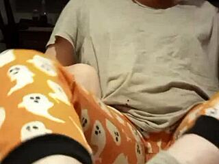 Smelly Dirty Feet POV Kinky Fetish Amateur Homemade Pornstar Video Promotional With Over A Hundred Free Vids And Counting