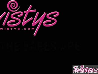 marie mccray and bree daniels get wild in steamy lesbian play