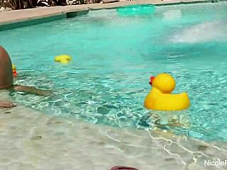 Nicole Aniston And Alix Lynx Play Lesbian Sex