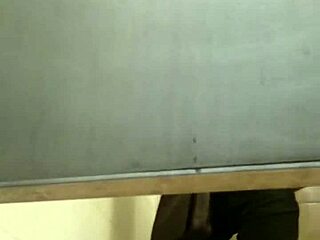 Gay sex in the toilet turns wild