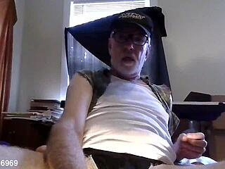 Does Thomas Odea's Gay Porn Feature Monster Cocks?