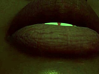 ¿Pesadilla de deslizarse por mujeres de tetas gigantes ansiosas por hacerte correrte?