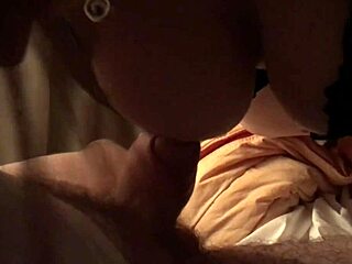 Mature Slut Masters the Art of Sucking.