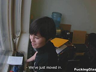 Fucking glasses deal with Geizer for quickie teen porn action. Best arrangement ever.