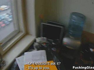 Fucking glasses deal with Geizer for quickie teen porn action. Best arrangement ever.