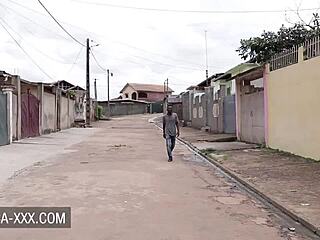 Ebony beauty has great sex with stranger in doggystyle and blowjob