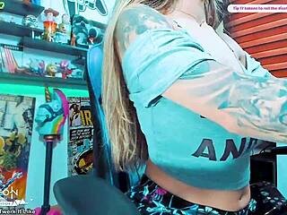 I can't resist these Latina lesbians in cosplay. Watching them finger each other drives me wild.