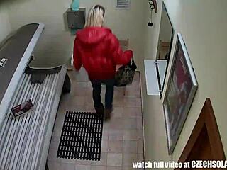 Blonde czech amateur's pierced pussy hidden in tanning bed voyeur scene