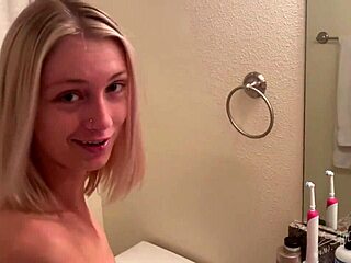 Gay guy gives blowjob before going to brunch