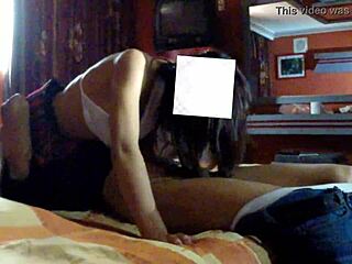 chica colegiala cogiendo calientita in hotel with skirt