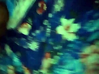 Ebony newcomer spreads ass for doggystyle