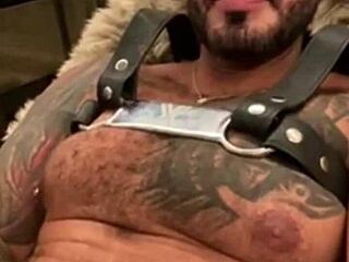 Viktor Rom's steamy scenes and grammy-worthy performance
