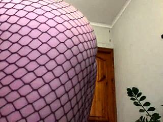 Busty Girl Masturbates Squirting