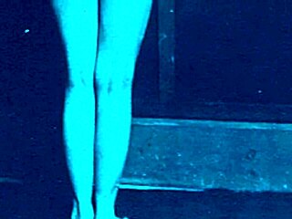 Уау, вижте тази ретро космата путка!