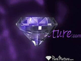 mature housewife kagney linn karter welcomes home fuck