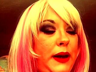 chubby brit domme tina snua smoking superking while chatting.