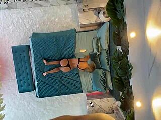 Monika fox posing naked on the bed