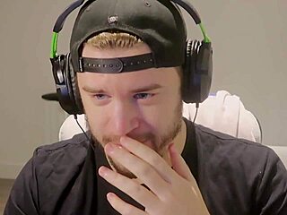 How to be a perfect secret agent for the FBI in this game.