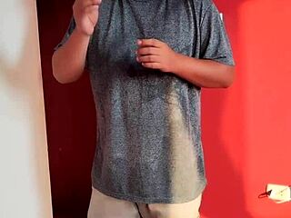 llegó el repartidor y pagué con mi culo peruvian creampie