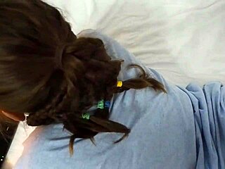 gamer girl fucked doggystyle playing wow