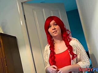 Yorkshire Geek Feels Pure Joy Getting Head from Tattooed Brit Amateur