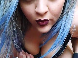 pepina takes thick cucumber in tight anal with no complaints