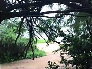 Big boy works hard with massive cock to satisfy Brazilian amateur in homemade clip