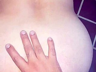 madurita latina licks pussy in hot doggystyle 😍