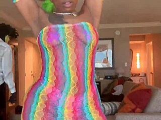 can moee baby twerk that ass forever with gibby the clown in wild hentai style?