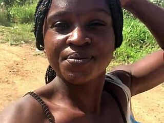 Crazy Bitch Twerks Big Ass Outdoors