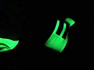 i watch dayanara in black light pov