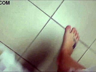 Sexy feet in the shop, begging for a toe suck