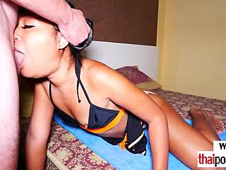 Thai amateur teen squirts while analyzed by big white cock