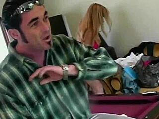 Can Chantez Seduce With Her Tongue?