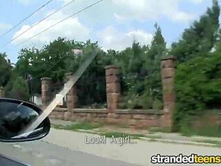 Stranded teen Elisabeth feels intense emotions