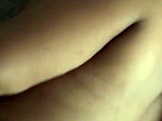 वाह वो बड़ी गांड वाली एबोनी स्लट मॉन्स्टर लंड गांड में लेती है!