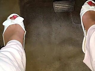 Intense webcam session with intimissimaskype on facebook fetish