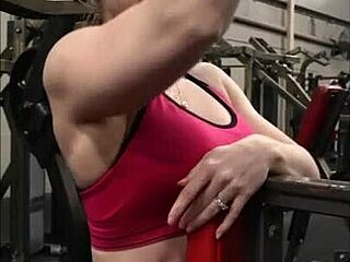 fit milf screwed in car after gym session, damn!