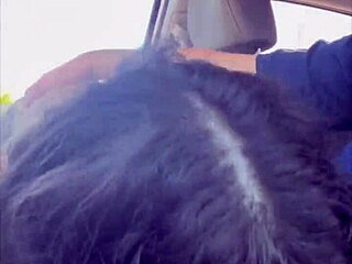 Streetwalker gets blowjob and doggystyle in public