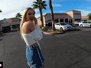 Şişman Sik Kenna James'i Zevkten Titretmeye Sürüklüyor