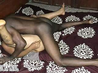 Madam seduces repair guy with her wet pussy fix