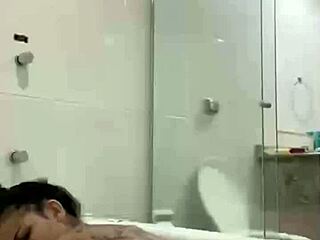 Watch Bia, that hot morena slut, masturbating with the shower jet? Doesn't it make you hard?